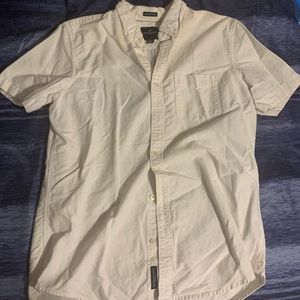 American eagle short sleeve button up